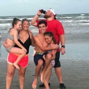 Meet your Posher, Russell